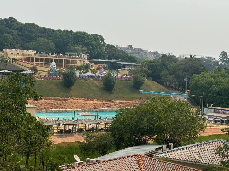 Casa Dentro Parque Aquatico Villa Águas de Lindóia Esterno foto