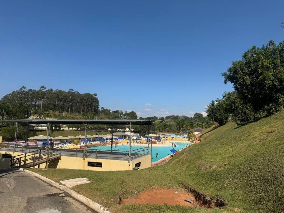 Casa Dentro Parque Aquatico Villa Águas de Lindóia Esterno foto