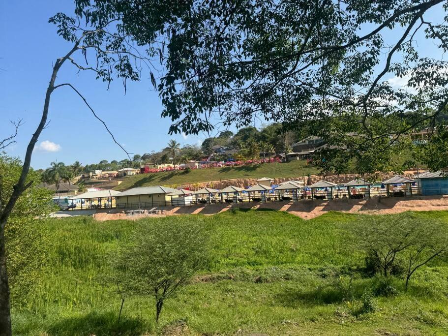 Casa Dentro Parque Aquatico Villa Águas de Lindóia Esterno foto